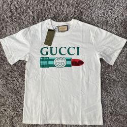 gucci shirt size medium