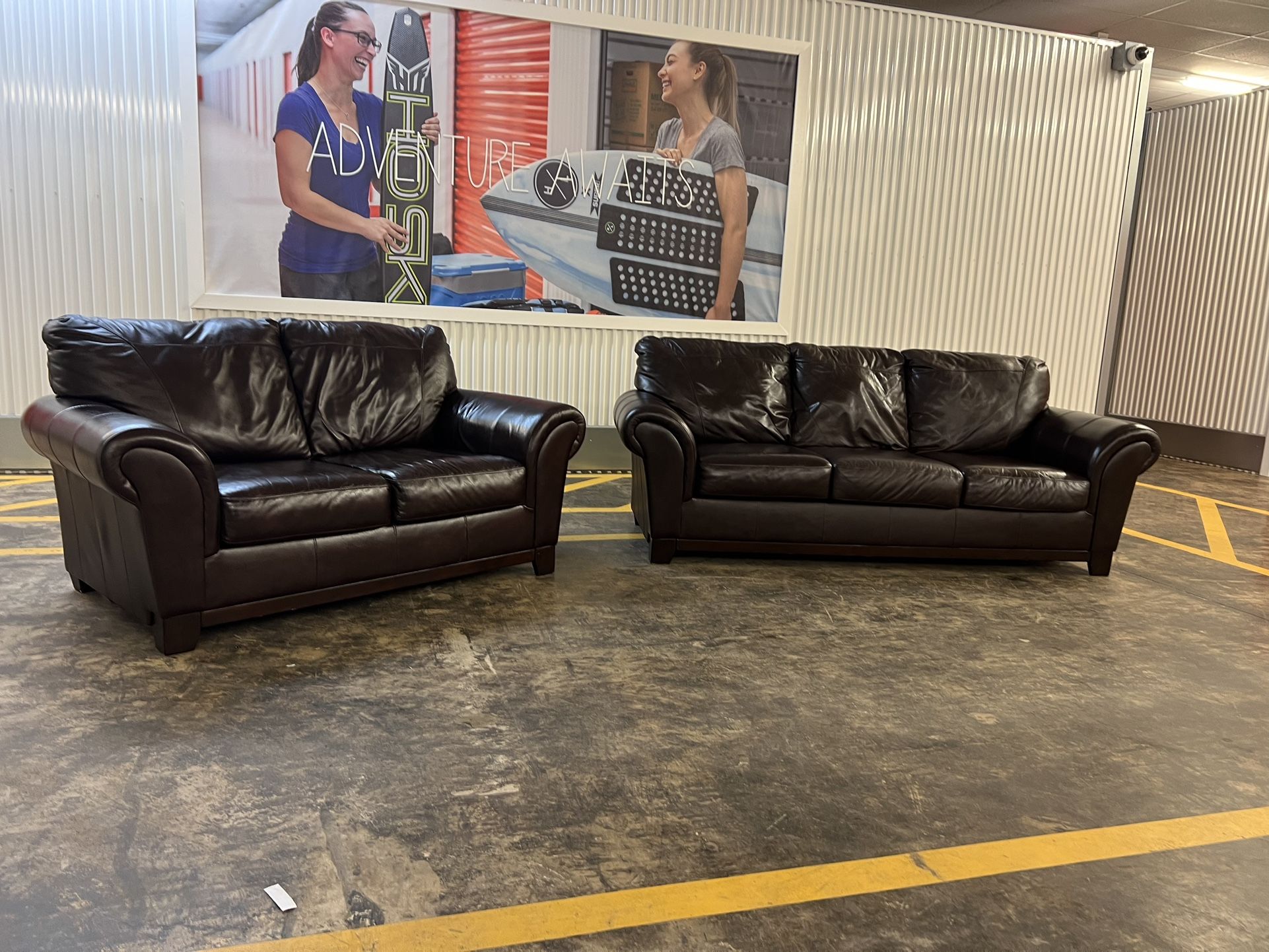 Extremely Comfortable Genuine Leather Couch Set