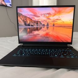 Alienware m16 16.0" QHD+ 165Hz Gaming Laptop
