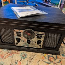 Vintage 6-in-1 Bluetooth Record Player & AM/FM Radio - Elegant Grey Finish