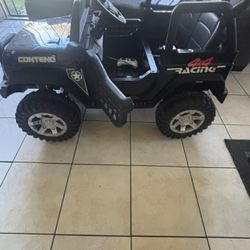 Like New Electric Jeep You W/ Control Remote 