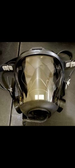 Survivair Opti-Fit Full Face Gas Mask With Blackhawk Mask Bag