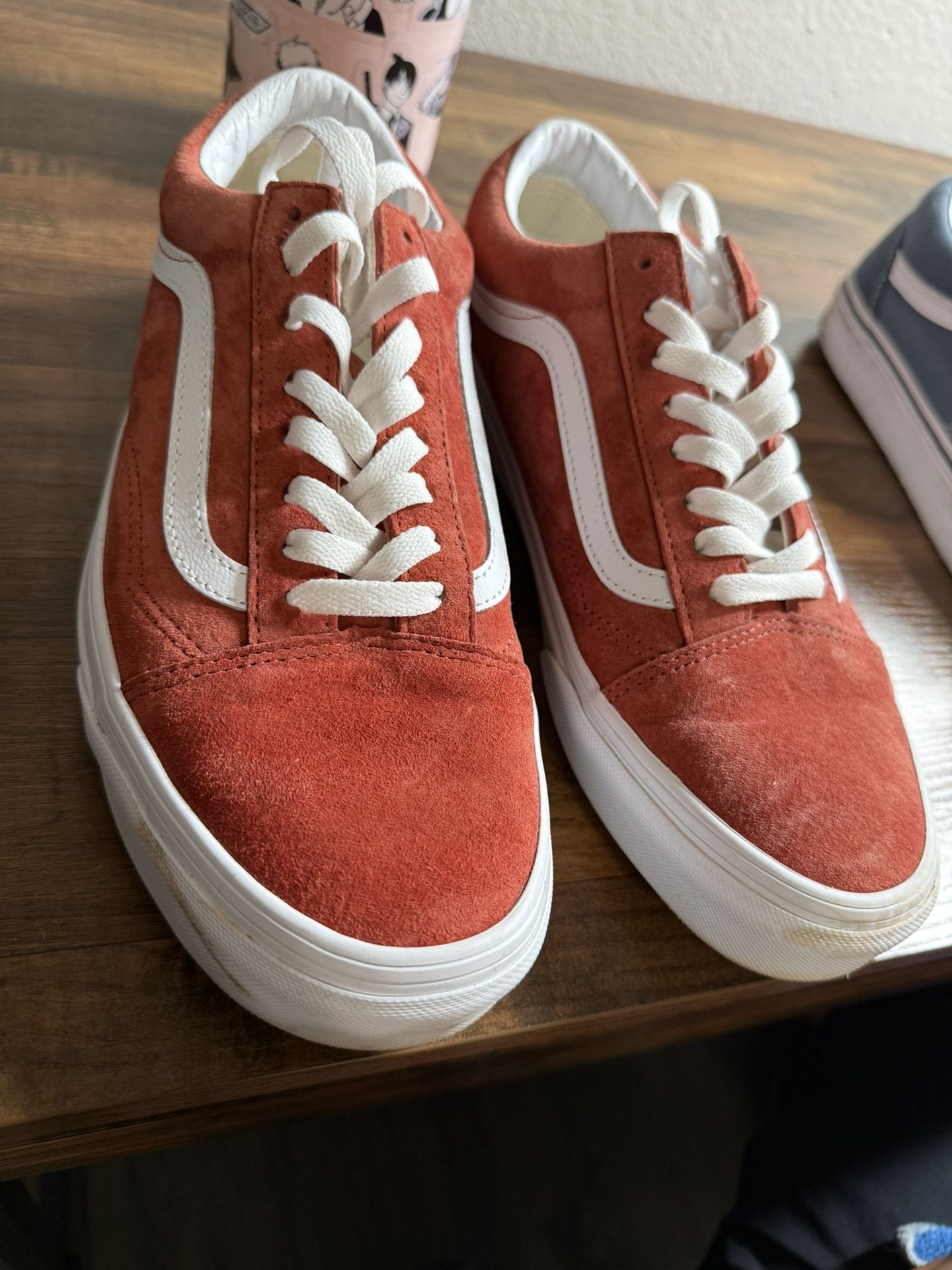 Vans 