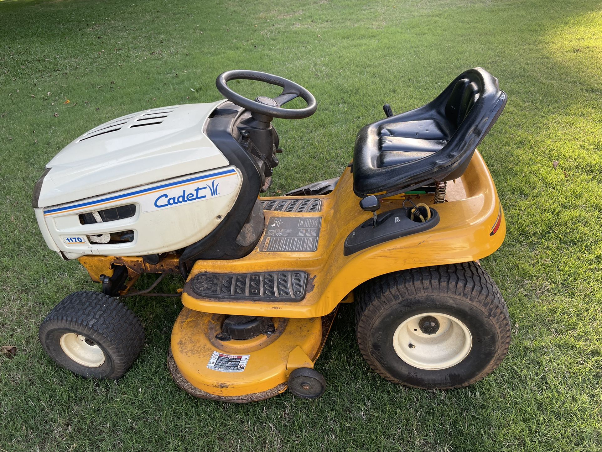 Cub Cadet 42” Deck