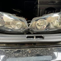 VW Jetta Sportwagen Headlights