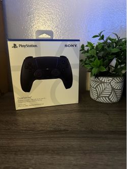 Black PS5 Controller New