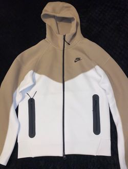 Nike Tech Jacket And Pants