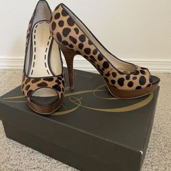 Enzo Angiolini 7.5 Leopard Print Heel