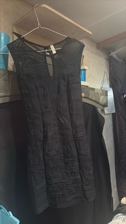 Black dress size small