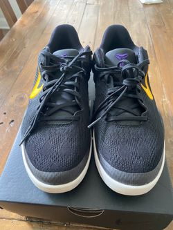Nike Kobe 8 Protro University youth 4.5
