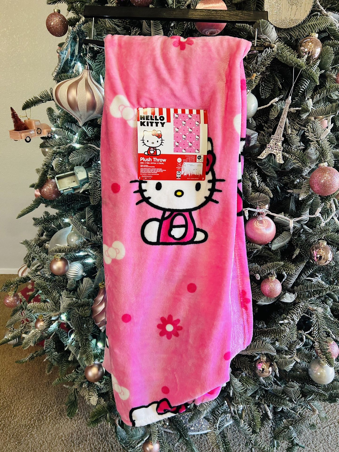 Hello Kitty Blanket