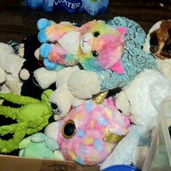 Big BAG OF #plushies