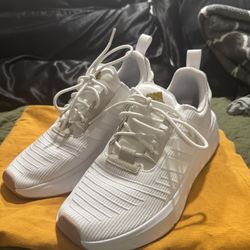 Women’s Size 8, Running Shoes