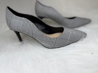 NEW Vince Camuto Plaid Kitten Heels 