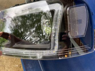 Head light assembly