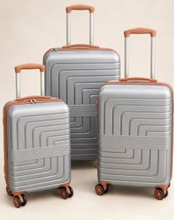 Brand New 3-Piece Luggage Set – Silver & Rose Gold – 20”, 24”, 28