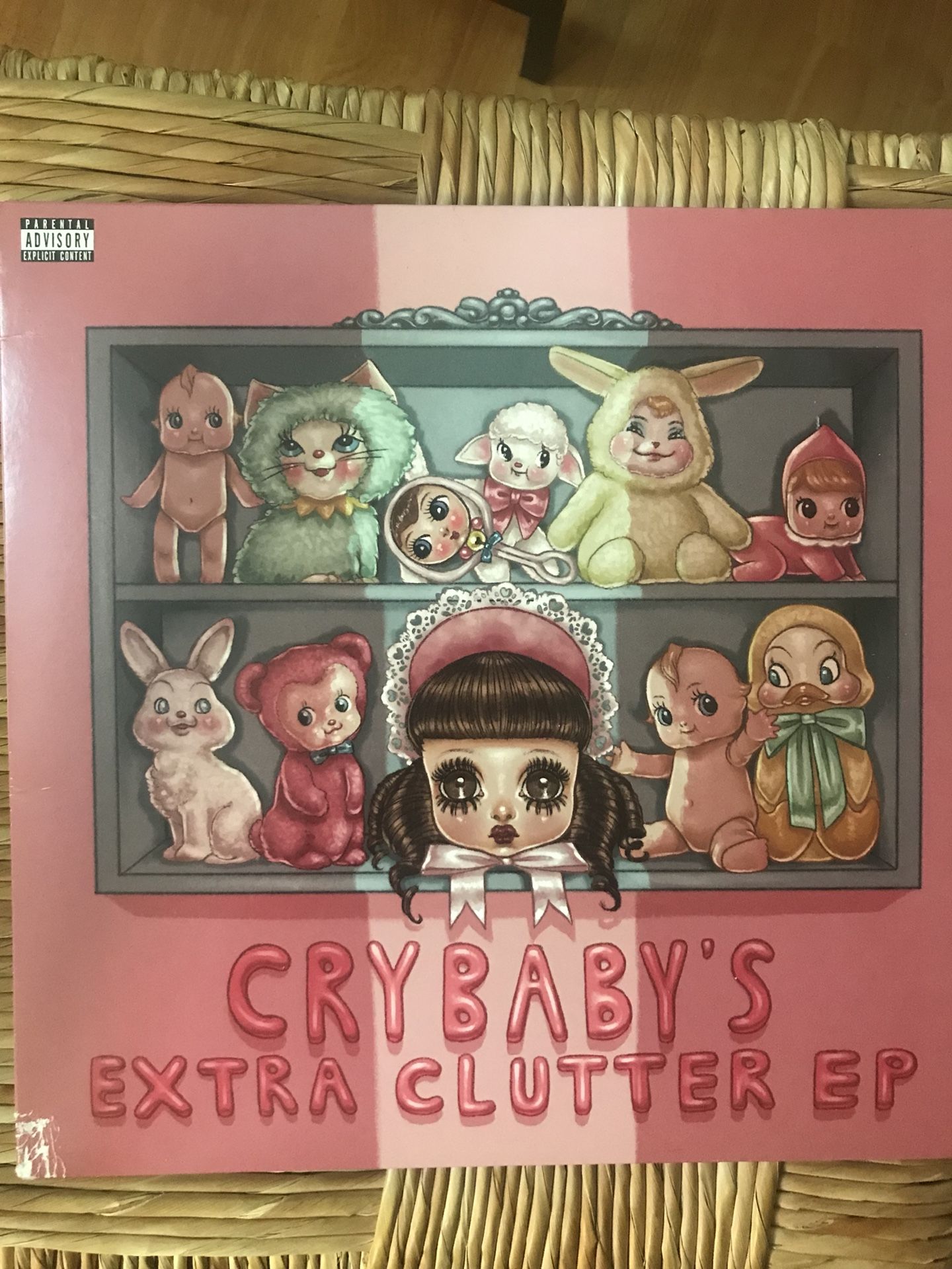 Melanie Martinez “Crybaby’s extra clutter” EP with digital code