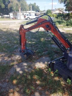 Mini excavator
