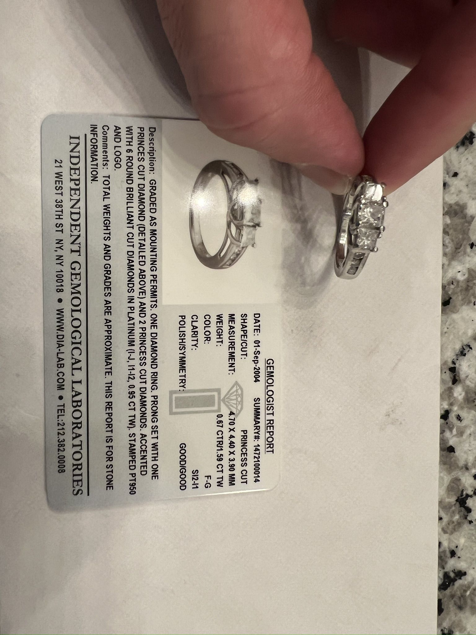 Diamond Ring -Princess Cut In Platinum 