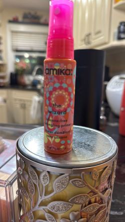 Amika Detangling Primer