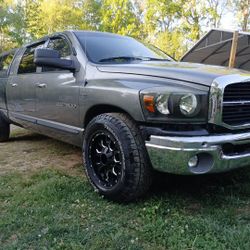 2007 Mega Cab Ram 