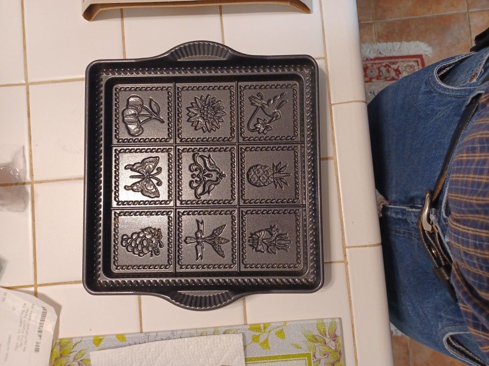 Shortbread Pan, New Condition. Only $40
