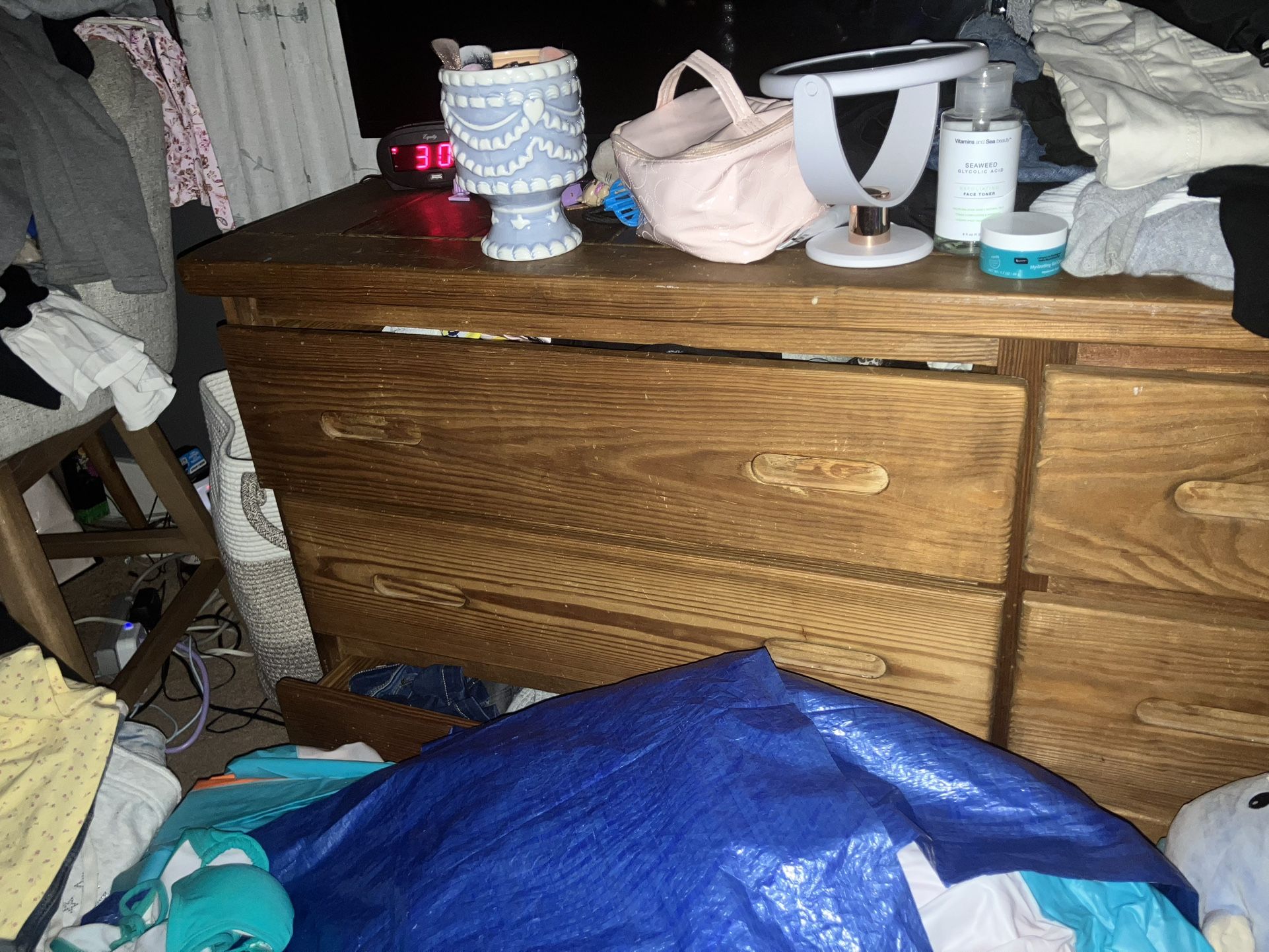 Dresser REAL SOLID WOOD