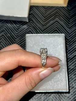 Rosa Del Amor' Princess Cut Sterling Silver Ring