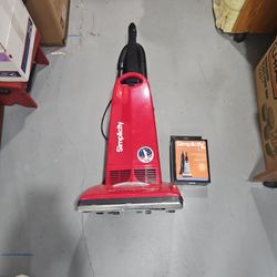 Simplicity Vaccum Symmetry