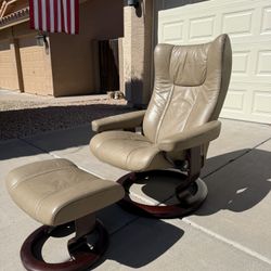 Ekornes Stressless “ Wing “ Recliner and Ottoman, Copenhagen