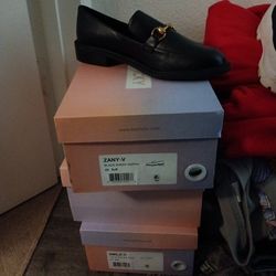 Lisa Vicky Size 8 NIB