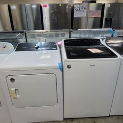 Whirlpool Large Capacity Top Loading Washer And Electric 220volt Dryer Set 