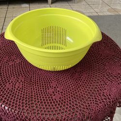 Tupperware