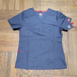 Dickies EDS Signature Modern Classic Scrub Top - Size S