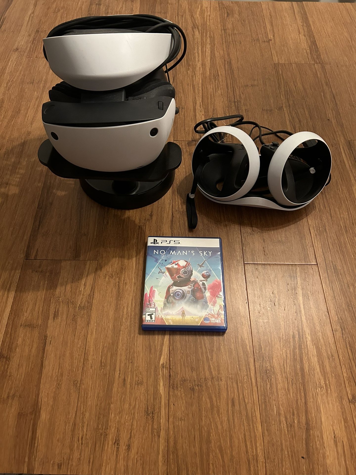 PSVR 2 (W/ Game Included) (PS5)