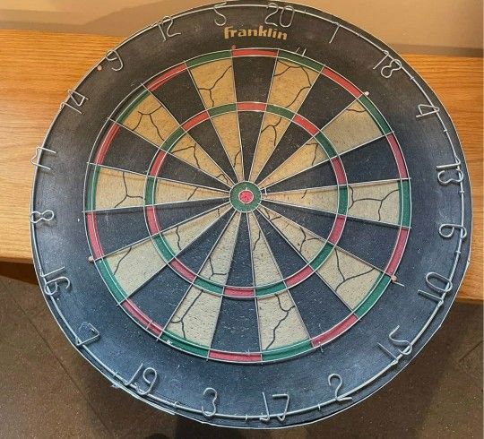 Double sided Franklin dart board