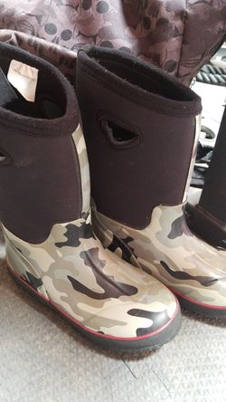 Rain boots