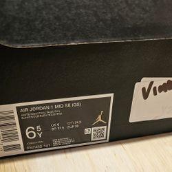 Brand new Air Jordans 1 Mid High blue&white, size 6.5