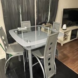 Dining Set 