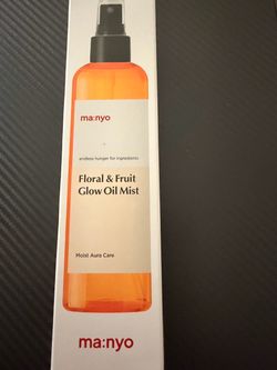 ma:nyo Floral & Fruit Glow Oil Mist