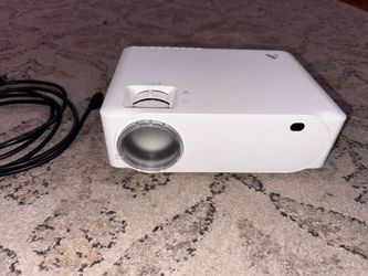 1080p projector with built in speaker