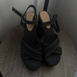 Wedges/heels 
