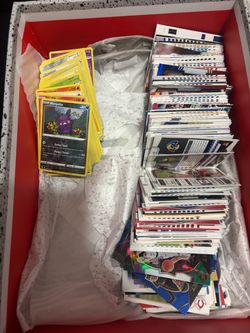 Mixed Trading Card Lot Pokemon and Sports