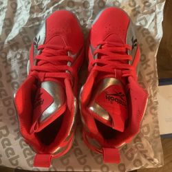 Reebok Size  6 1/2