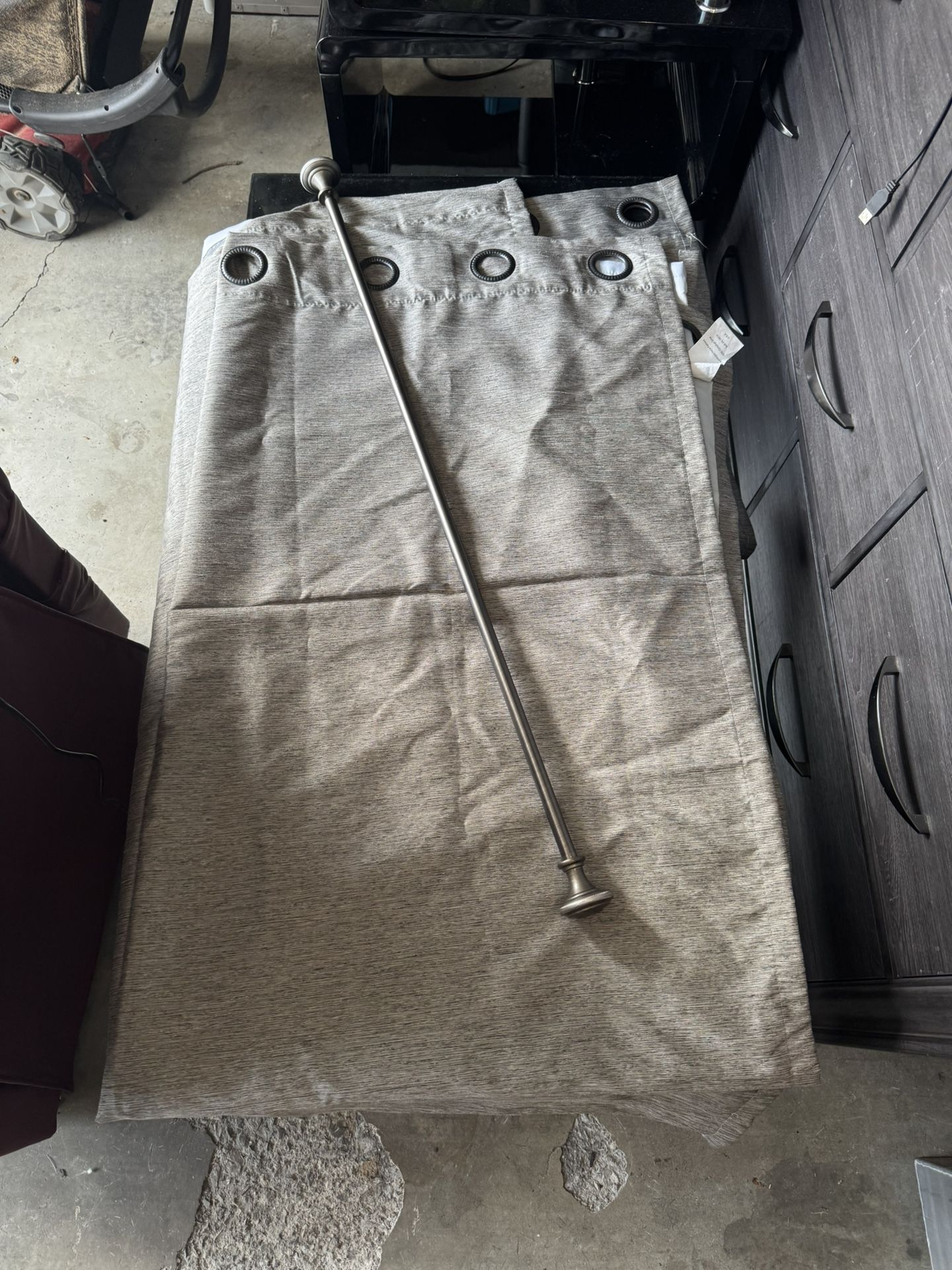 Polyester Curtains With Rod