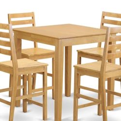Dining Table And 4 Chairs / Dining Set