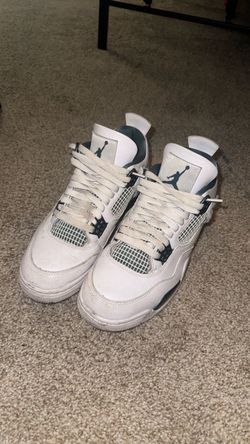 Air Jordan 4