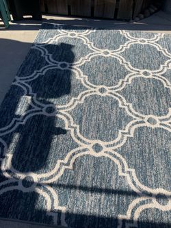 Area rug