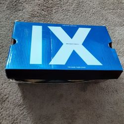Jordan 11's 9.5 Men New