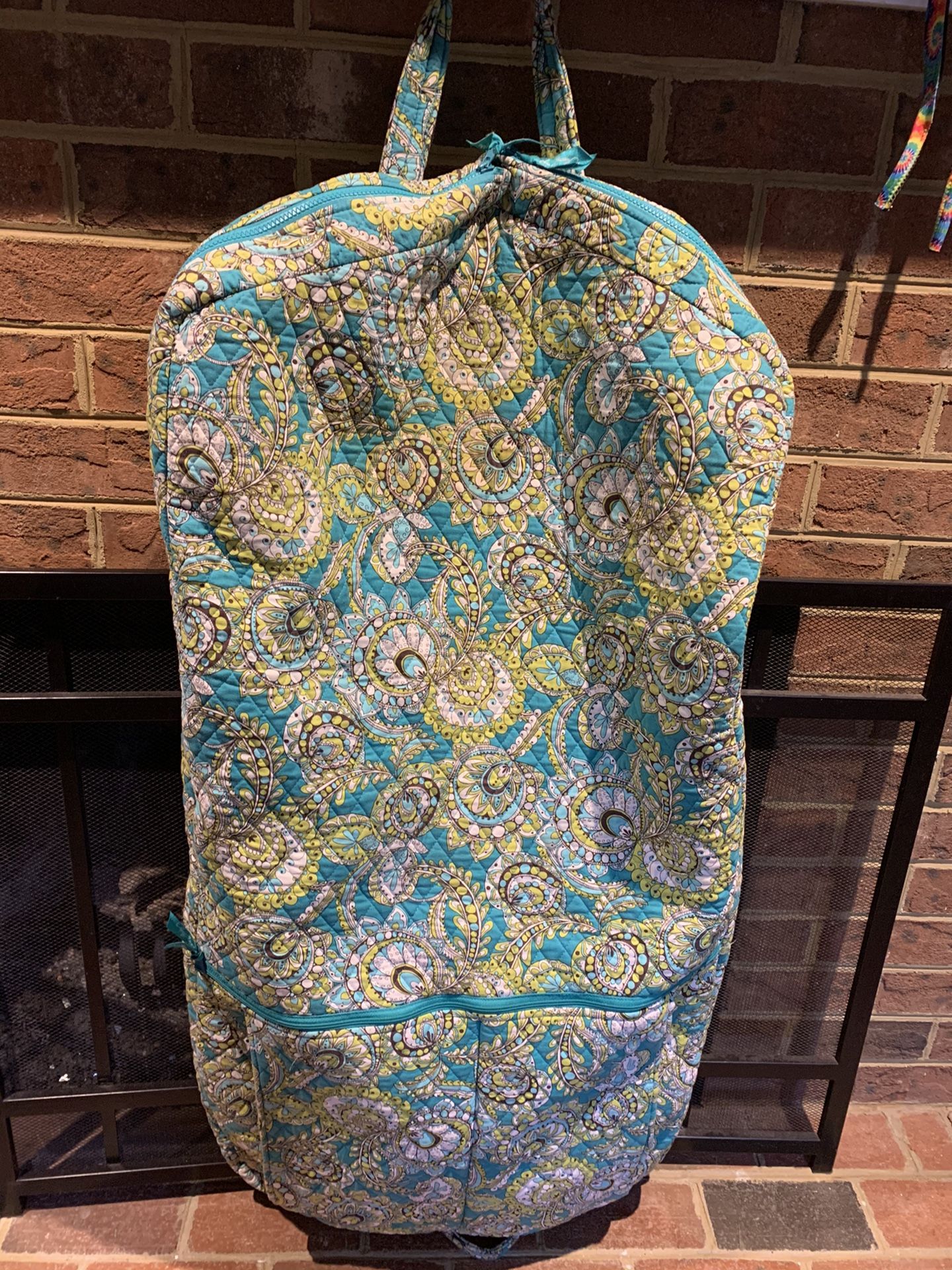 Vera Bradley garment bag in Peacock